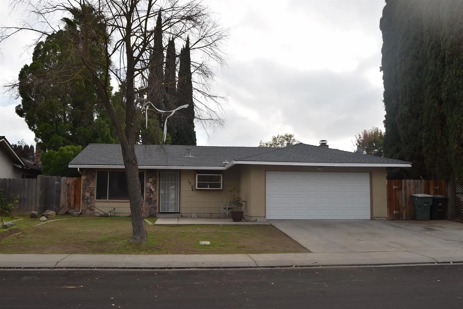 1524 Galvez Ave photo 1