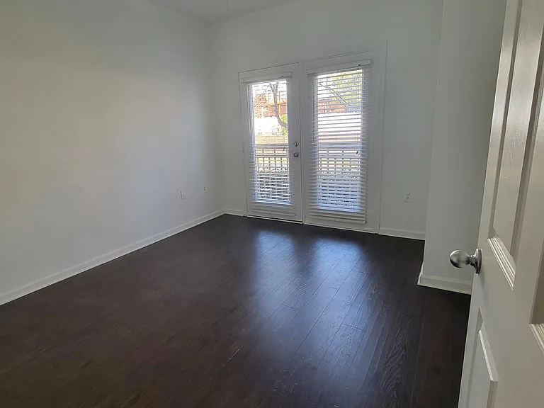 2765 Centerboro Dr #154 — Photo 8