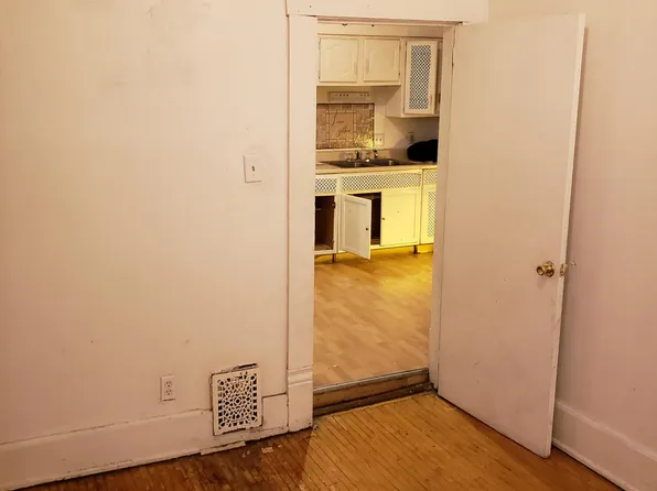 1906 N 27th St, Milwaukee, WI 53208