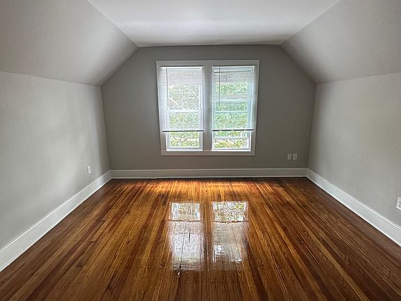 4th image of 77 Truman St #C