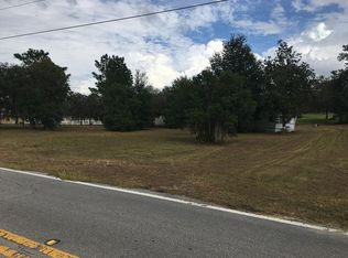 11051 N Riverbend Rd, Dunnellon, FL 34433