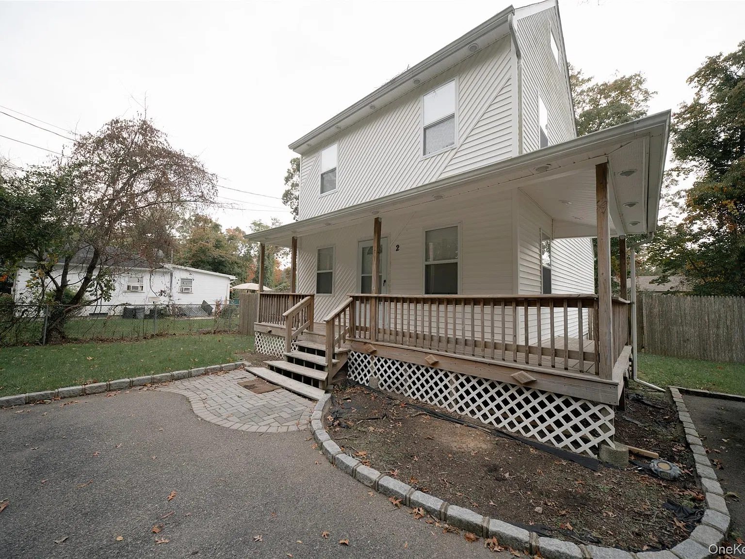 2 bed, 2.0 bath, 1000 sqft, $3,200 — Photo 2