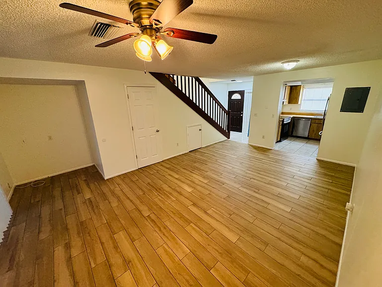 3091 S Pines Dr #62 — Photo 2