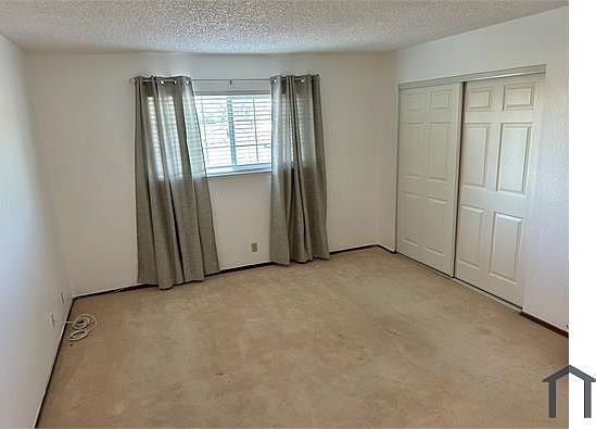 5th image of 871 Canfield Ct Unit 3