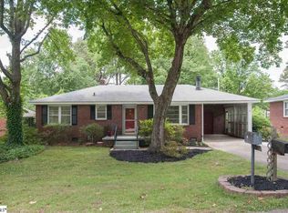 24 Cardinal Dr, Taylors, SC 29687