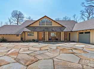 588 Long Branch Rd, Swannanoa, NC 28778