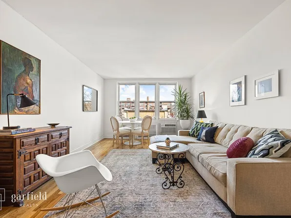 227 Ocean Pkwy APT 4H, Brooklyn, NY 11218