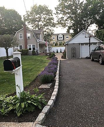 3rd image of 1 Park Ave