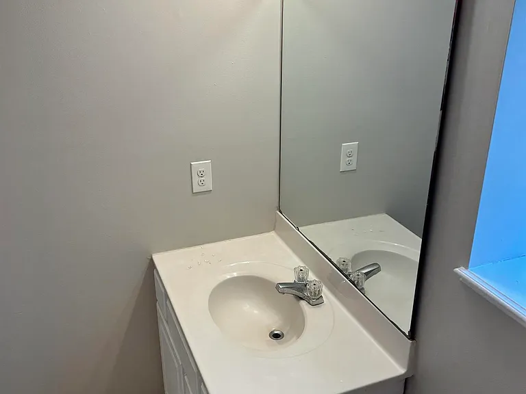 122 Curvewood Rd — Photo 35