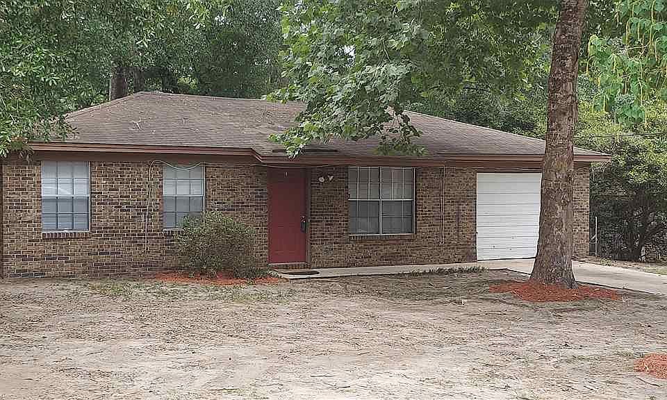 1st image of 5740 Cypress Cir