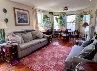 40 Kinnaird St #3, Cambridge, MA 02139