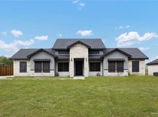 325 W Palm Dr, Edinburg, TX 78541