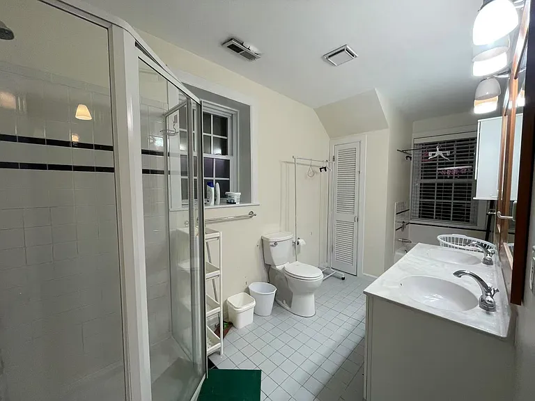 432 Carswold Dr — Photo 25