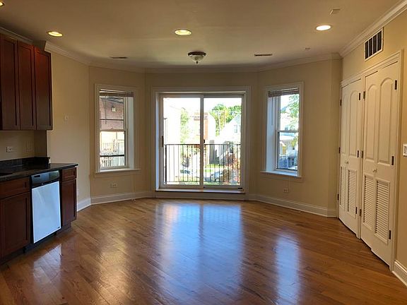 4th image of 4018 N Central Park Ave APT 2N
