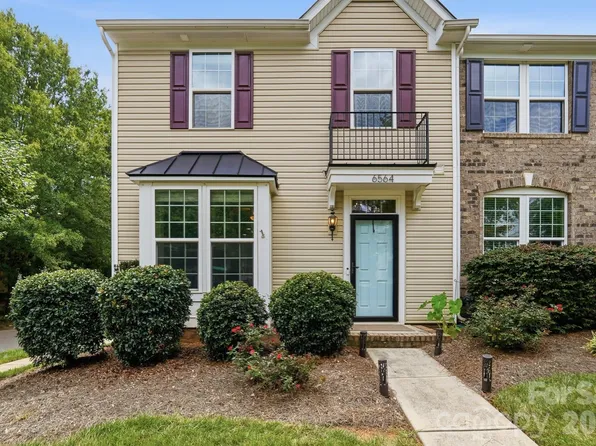 6564 Hasley Woods Dr, Huntersville, NC 28078