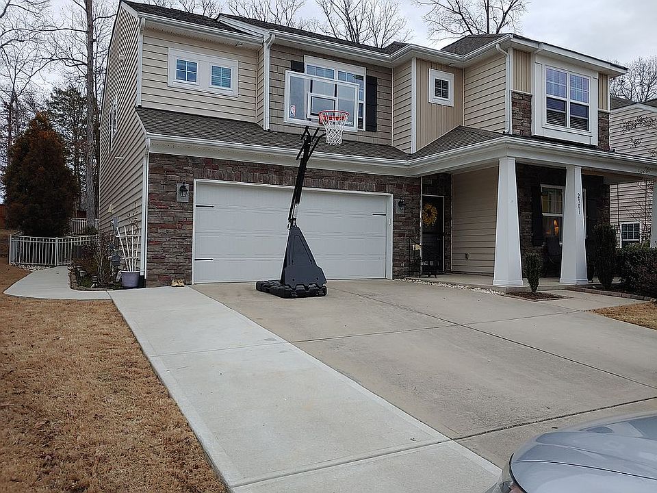 2nd image of 2901 Southern Trace Dr