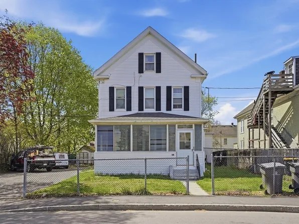 19 Hayes St, Framingham, MA 01702