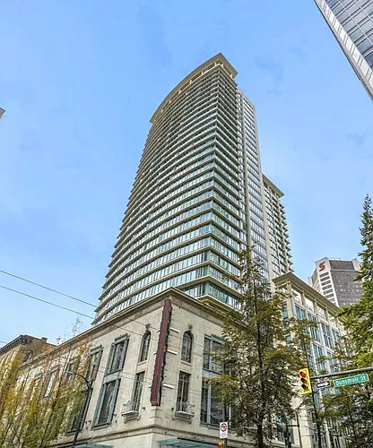 610 Granville St #1712 Photo 1