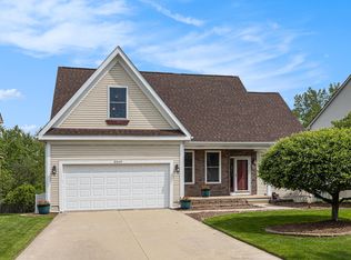 3069 Rosefield Dr, Ann Arbor, MI 48108