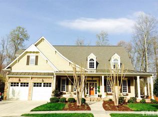 502 Hollowridge Ct, Cary, NC 27519
