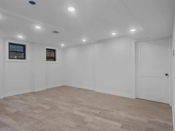 241 Palisade Avenue image 19 of 22