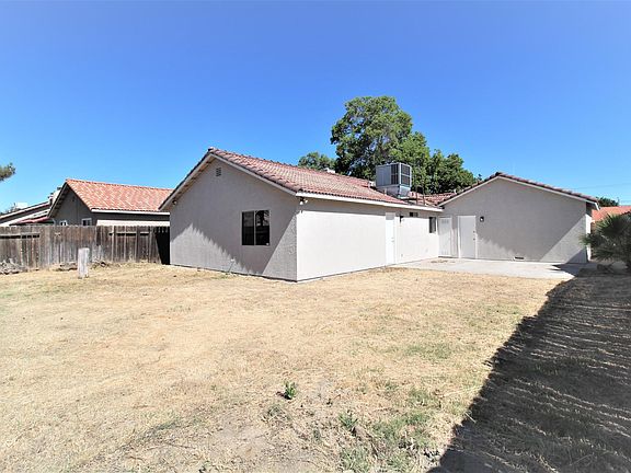 2nd image of 891A W Ambassador Way