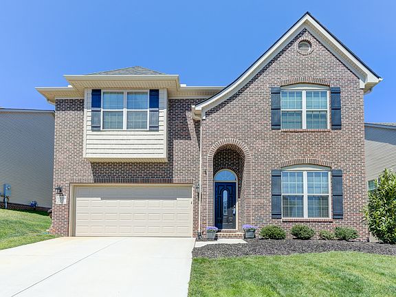 3rd image of 3329 Orange Blossom Ln
