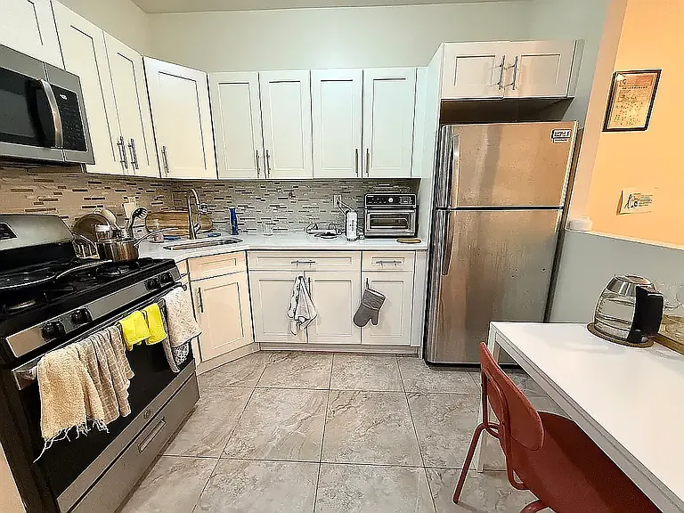 183 Winthrop St #2K — Photo 1