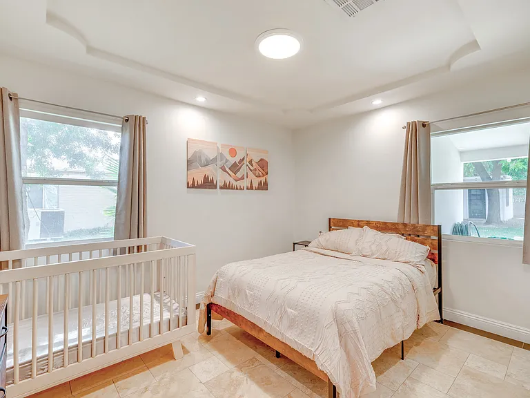 7122 N 23rd Dr — Photo 16