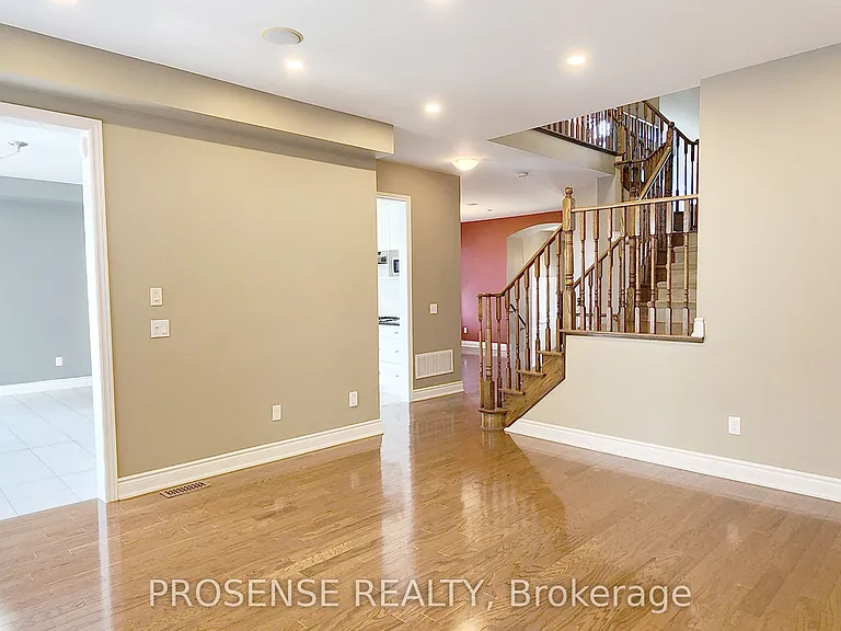 190 Nisbet Blvd — Photo 14