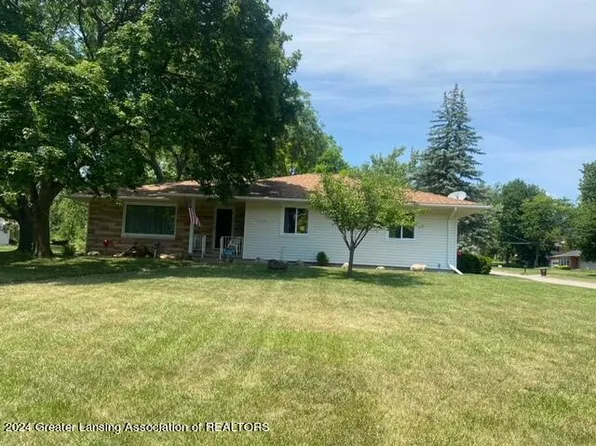 3200 Tecumseh River Rd, Lansing, MI 48906