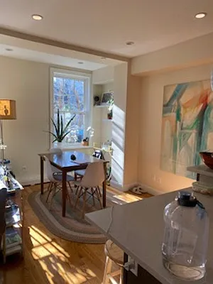 Rented by R New York | media 27