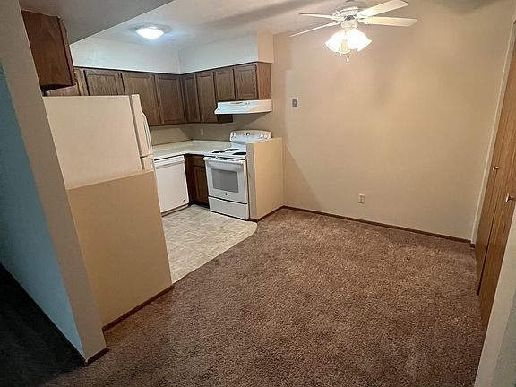 2nd image of 2504 26th Avenue Ct #19