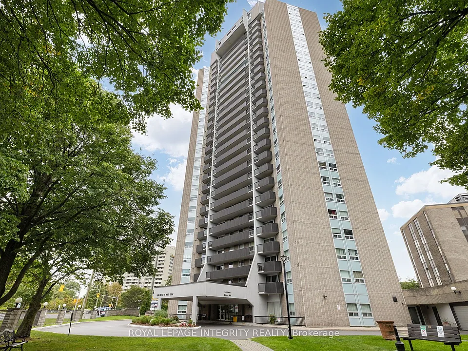 1380 Prince Of Wales Dr #1702