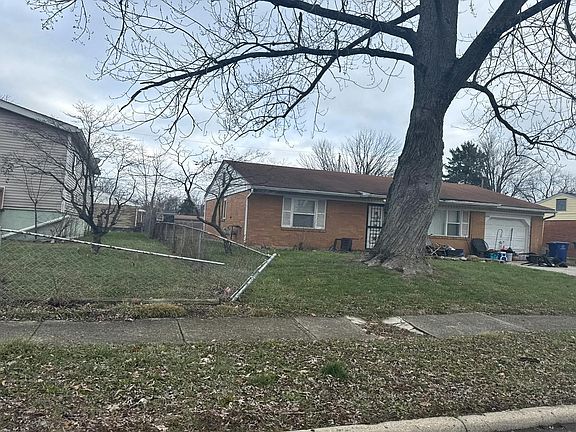 3rd image of 1822 Penfield Rd