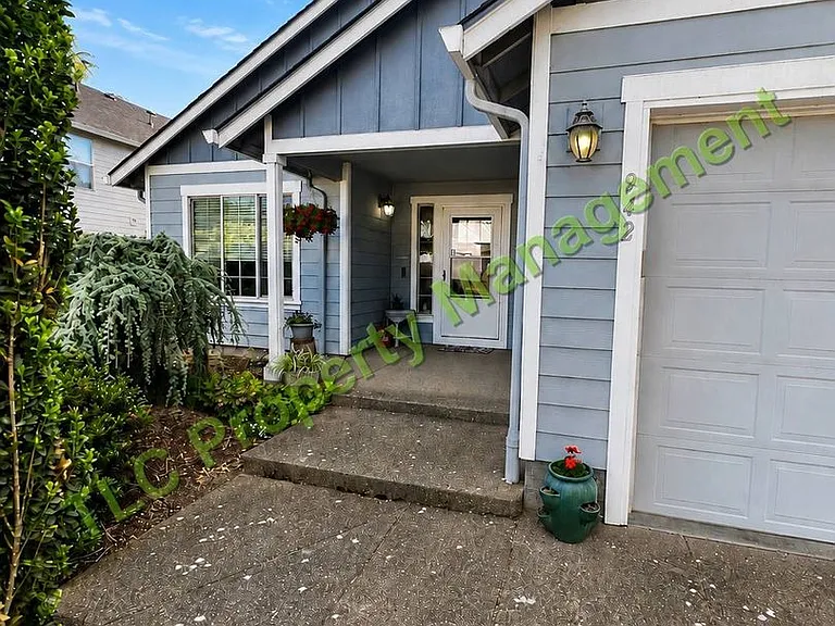 942 Salamander Rd SE — Photo 34