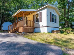23 Frontier Dr, New Minas, NS B4N 3S7