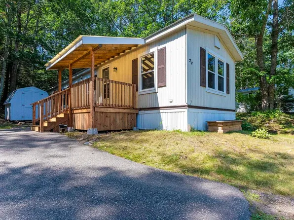 23 Frontier Dr, New Minas, NS B4N 3S7