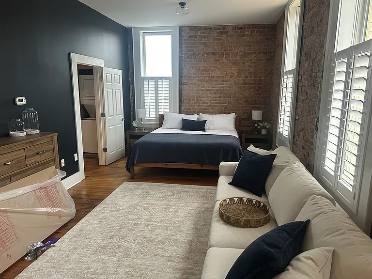 101 South Court Sq #305 — Photo 9