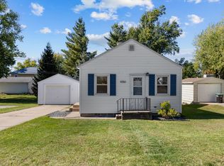 1050 5th St, Marion, IA 52302