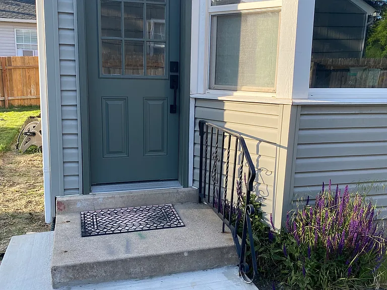 3098 S Kenwood St E — Photo 14
