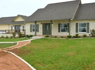 155 Colovista Dr, Bastrop, TX 78602