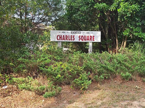3rd image of 2146 Charles St APT 19