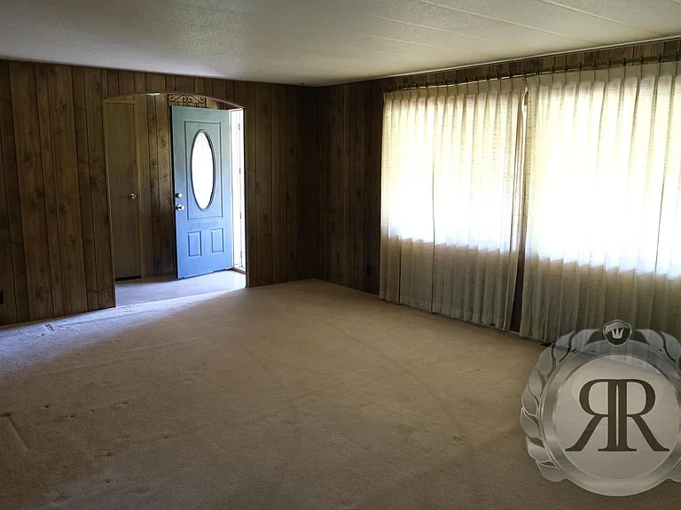 11605 Stump Rd — Photo 3