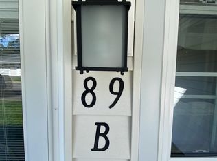 89 Enfield Ct UNIT B, Ridge, NY 11961