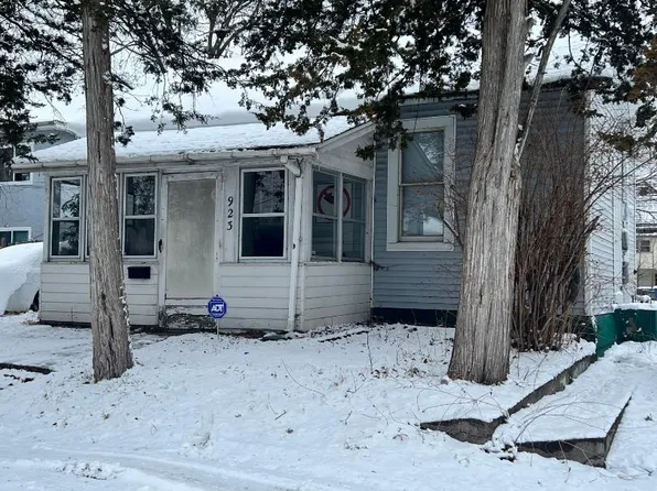 923 Vine St, La Crosse, WI 54601