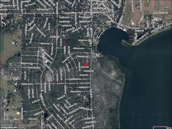 4th image of 728 Fulton St