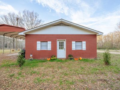 390 Woods Rd, Adamsville, TN, 38310