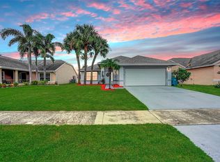 25 Heather Cove Dr, Boynton Beach, FL 33436