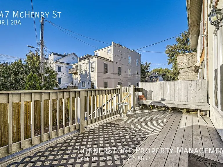 847 McHenry St — Photo 15